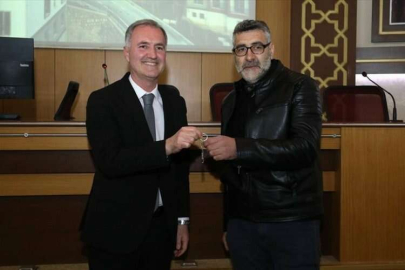 İnegöl'de Toki 3. Etap'ta ilk anahtarlar teslim ediliyor