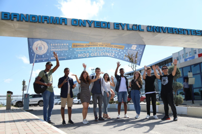 BANDIRMA’NIN ÜNİVERSİTESİ ÖĞRENCİ MEMNUNİYETİNDE İLK 25’E GİRDİ
