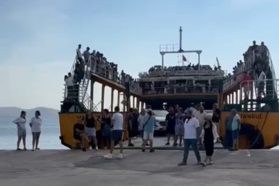 GEMİDEKİ FAZLA YOLCU SEFERİ AKSATTI