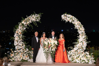 ADİLE SULTAN SARAYI'NDA GÖRKEMLİ DÜĞÜN