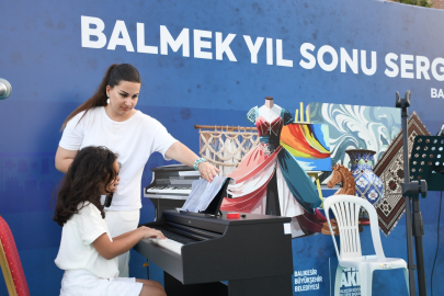 BALMEK SERGİSİNDE EL EMEĞİ ÜRÜNLER SANATSEVERLERLE BULUŞTU