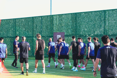 BANDIRMASPOR YENİ SEZONUN İLK ANTRENMANINA ÇIKTI