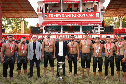 BALIKESİRLİ GÜREŞÇİLER KIRKPINAR’A DAMGA VURDU