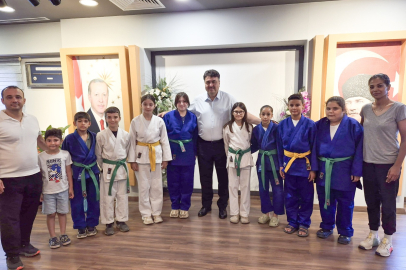 HAVRAN BELEDİYESPOR JUDO TAKIMI’NDAN BAŞKAN ERSOY’A ZİYARET