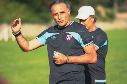 BANDIRMASPOR’DA YOĞUN KAMP MESAİSİ!