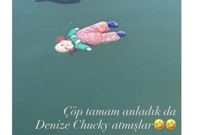 ATA DEMİRER’DEN AYVALIK’TA DENİZE ATILAN ATIKLARA MİZAHI TEPKİ