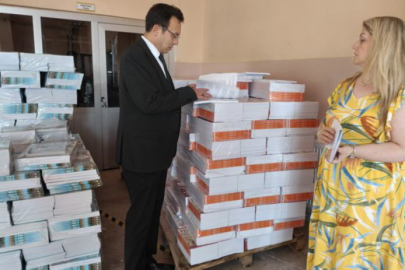 YENİ EĞİTİM YILI İÇİN DERS KİTAPLARI BANDIRMA’YA ULAŞTI