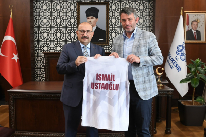 BANDIRMA’NIN SPOR VİZYONU VALİ USTAOĞLU İLE PAYLAŞILDI