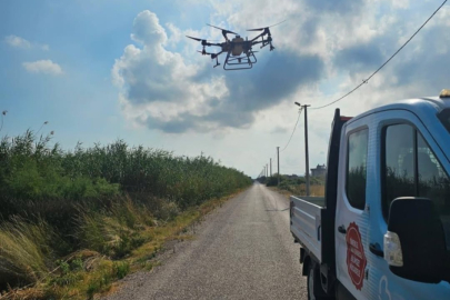 GÖNEN’DE SAZLIK ALANLARDA DRONE İLE LARVA MÜCADELESİ