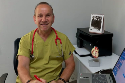 DOKTOR SELİM PANÇ: “YENİ HASTANE İÇİN ŞEFFAFLIK İSTİYORUZ”