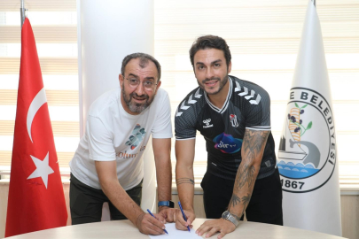 TECRÜBELİ FORVET AKBEY, BURHANİYE BELEDİYESPOR’DA