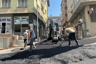 BANDIRMA’DA ASFALT ONARIM ÇALIŞMALARI DEVAM EDİYOR
