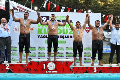BALIKESİRLİ GÜREŞÇİLERDEN SAMSUN’DA BAŞARI