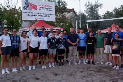 SUSURLUK’TA PLAJ VOLEYBOLU SEZONU AÇILDI