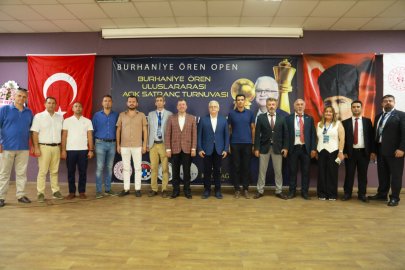 BURHANİYE’DE ULUSLARARASI SATRANÇ TURNUVASI BAŞLADI