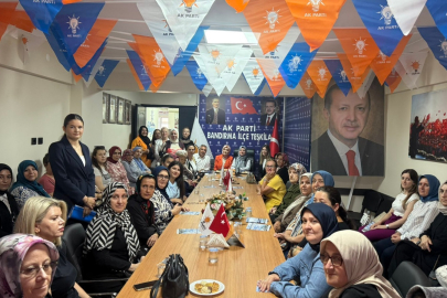 BANDIRMA’DA AK PARTİ KADIN KOLLARI TOPLANTISI
