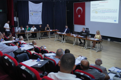AYVALIK BELEDİYESİ EYLÜL AYI MECLİS TOPLANTISI YAPILDI
