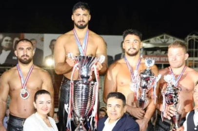 TARİHİ ELMALI GÜREŞLERİNDE BALIKESİR RÜZGÂRI
