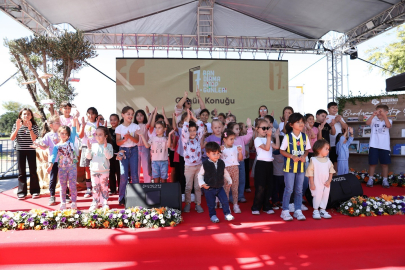 7. BANDIRMA KİTAP GÜNLERİ ÜNLÜ İSİMLERİ AĞIRLADI