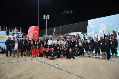 PLAJ VOLEYBOLU DÜNYA TURU’NDA BİR İLK