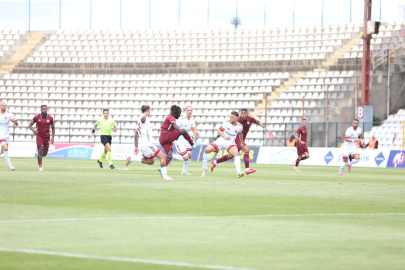 BANDIRMASPOR, EVİNDE 3 PUANI KAPTI