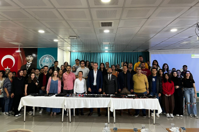 BAÜN GASTRONOMİ ÖĞRENCİLERİNE “BIÇAK EĞİTİMİ”
