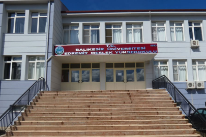 BAÜN EDREMİT MESLEK YÜKSEKOKULU’NA SIFIR ATIK BELGESİ