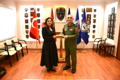 MÜDÜR BÖÇKÜN’DEN BANDIRMA 6. ANA JET ÜSSÜ’NE ZİYARET
