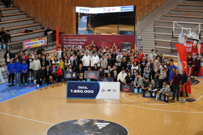 CUMHURİYET BAYRAMI ETKİNLİKLERİ YOĞUN İLGİ İLE GERÇEKLEŞTİRİLDİ