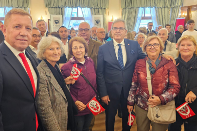 ATATÜRKÇÜ DÜŞÜNCE DERNEĞİ’NDEN ANLAMLI KUTLAMA