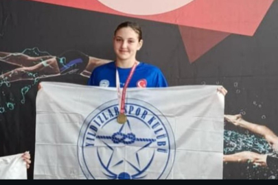 BANDIRMALI ÖĞRENCİDEN 4 MADALYALI BAŞARI