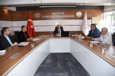 EĞİTİM PROJELERİ BALIKESİR’DE ELE ALINDI