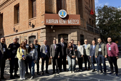 ERSOY, HAVRAN MYO ÖĞRENCİLERİYLE BİR ARAYA GELDİ