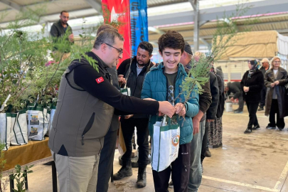 SINDIRGI’DA MİLLİ AĞAÇLANDIRMA GÜNÜ’NDE ANLAMLI ETKİNLİK