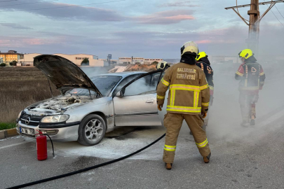 SEYİR HALİNDEKİ ARAÇ ALEV ALDI