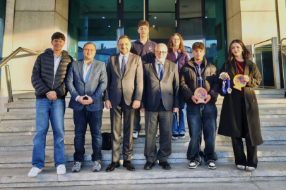 BALIKESİR’İN ROBOTİK ÖĞRENCİLERİ AVRUPA SAHNESİNDE GURURLANDIRDI