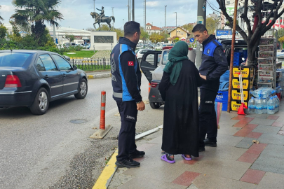 BANDIRMA’DA ZABITA EKİPLERİ DİLENCİYİ SUÇÜSTÜ YAKALADI
