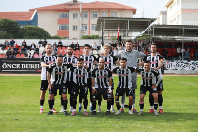 BURHANİYE BİGADİÇ’İ 4-0 YENEREK LİDERLİĞİNİ KORUDU