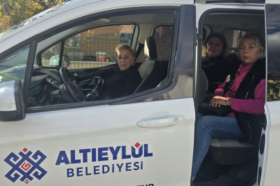 ALTIEYLÜL’DEN SINDIRGI DEPREM BÖLGESİNE DESTEK