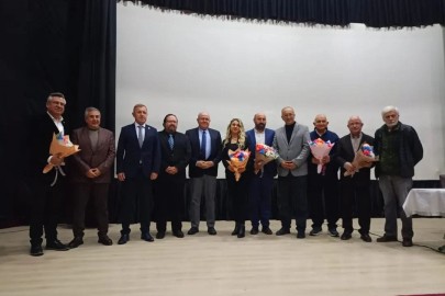 BANDIRMA’DA “DEPREMLE YAŞAMAK” PANELİ DÜZENLENDİ