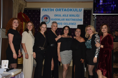FATİH ORTAOKULU’NUN KADINLAR MATİNESİ BÜYÜK İLGİ GÖRDÜ