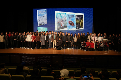 SARI, MARMARA’NIN DEĞİŞEN EKOSİSTEMİNİ BİLİM SÖYLEŞİSİNDE ANLATTI