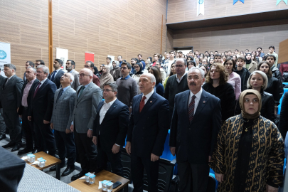 BAÜN’DE ULUSLARARASI HUKUK ÇERÇEVESİNDE SAVAŞ VE ÇATIŞMA KONFERANSI