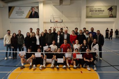 BANÜ’DE ENGEL TANIMAYAN VOLEYBOL TURNUVASI