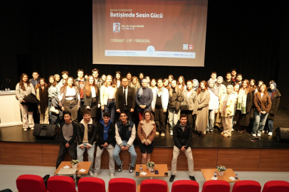 BANDIRMA’DA ÖĞRENCİLERE SESİN İLETİŞİMDEKİ GÜCÜ ANLATILDI