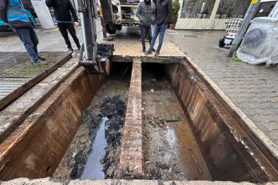 MARMARA ADALAR’DA SU BASKINLARINA KARŞI KANAL TEMİZLİĞİ