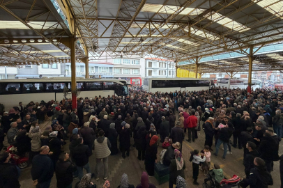 HAVRAN’DAN UMRE YOLCULARI DUALARLA UĞURLANDI
