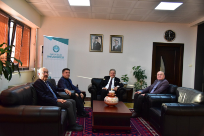 MİLLETVEKİLİ CANBEY’DEN REKTÖR OĞURLU’YA TEBRİK ZİYARETİ