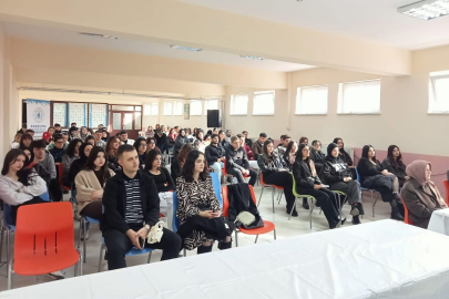 SUSURLUK MYO’DA ÖĞRENCİLERE KARİYER DESTEĞİ