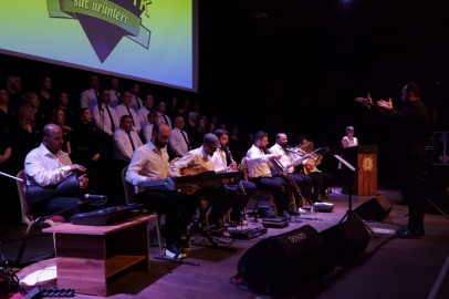 TÜRKÜLERİN SESİ SUSURLUK’TA YANKILANDI